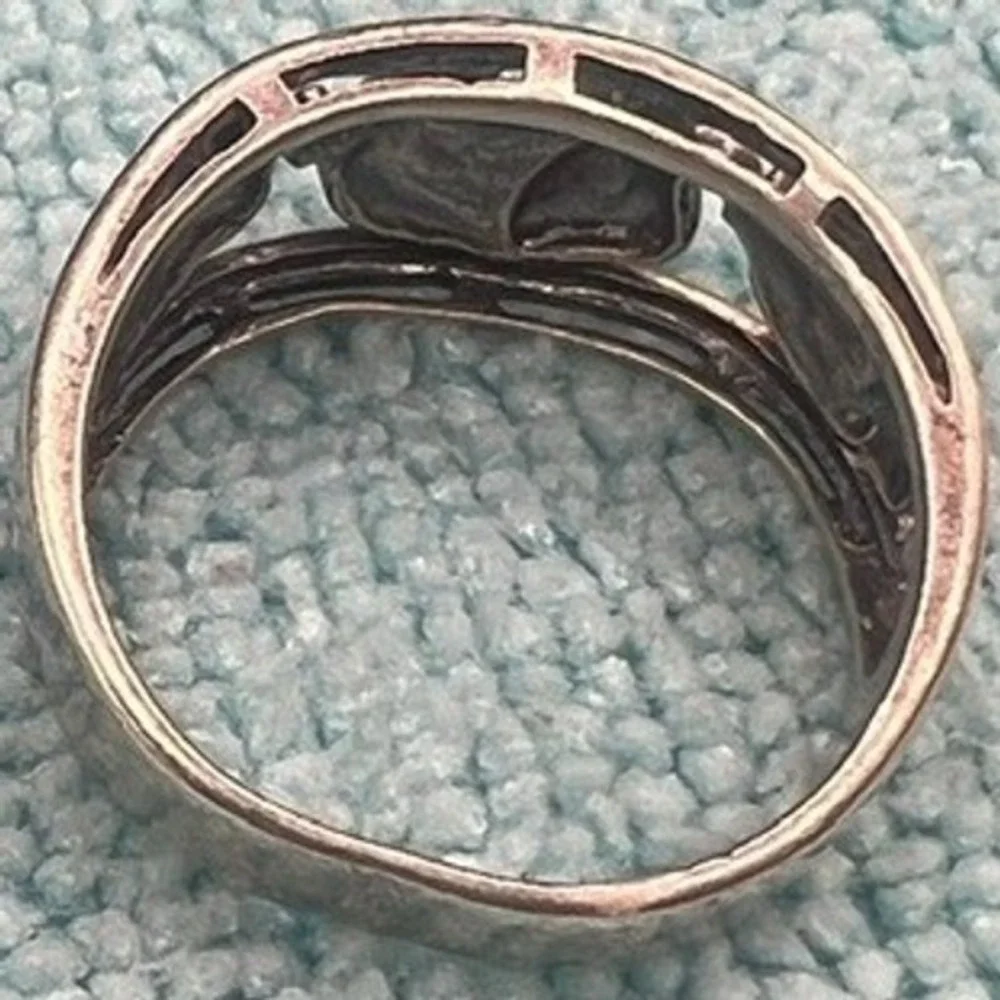 Vintage Sterling Silver Marcasite Ring Band Elephants NV Trunk Up 9 5g READ